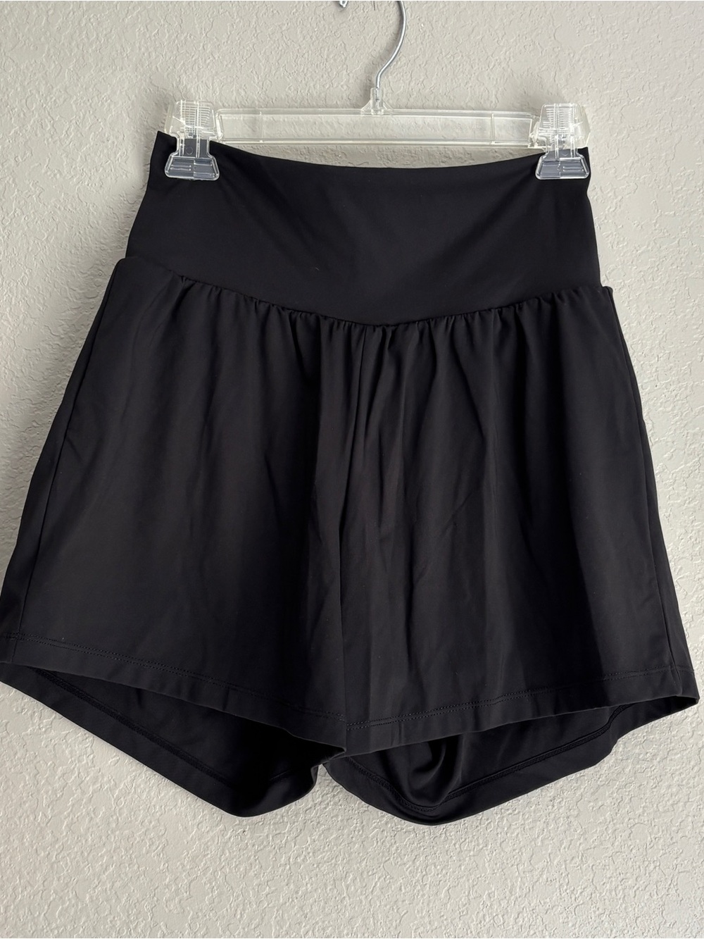 HALARA Black Women's Athletic High Waisted Shorts M long